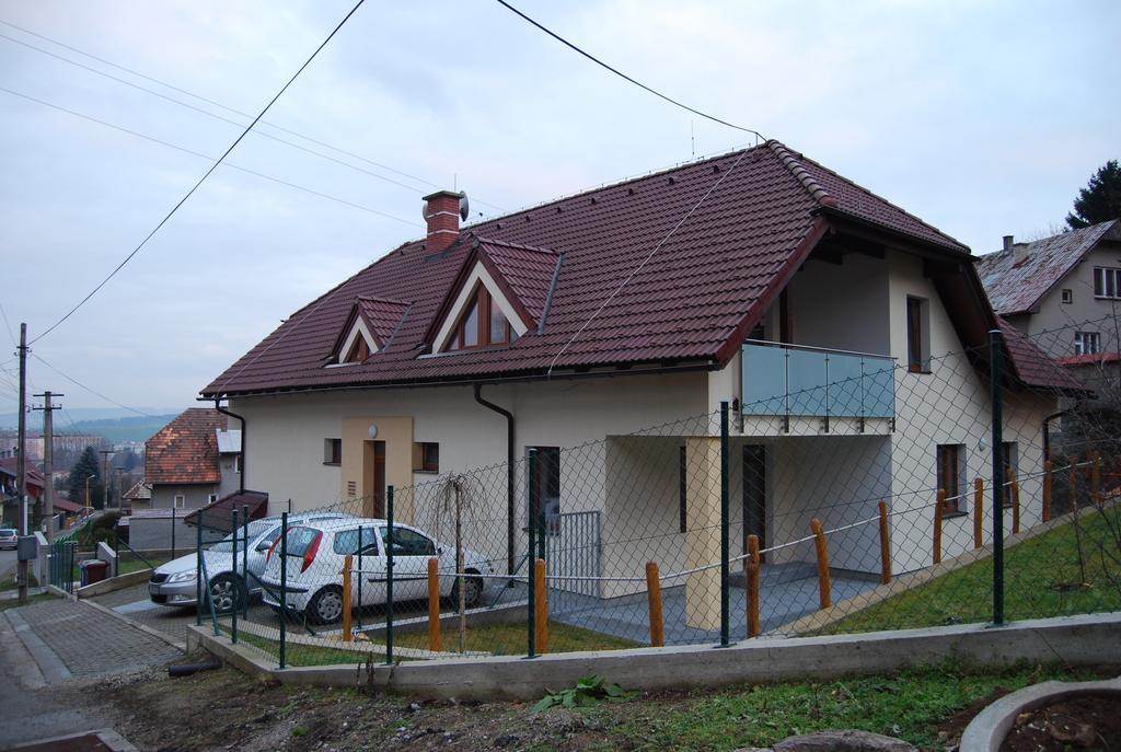 Penzion Emilia Ruzomberok Esterno foto