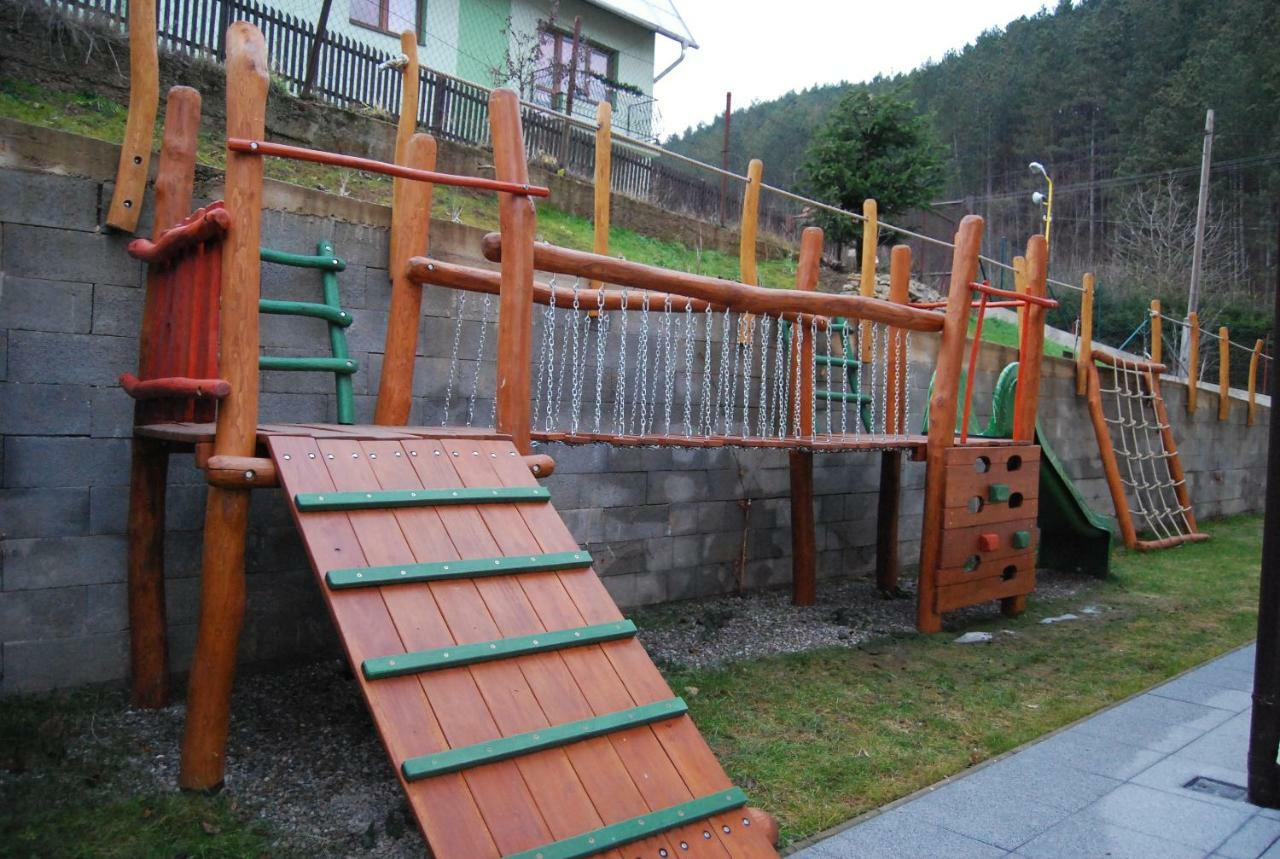 Penzion Emilia Ruzomberok Esterno foto
